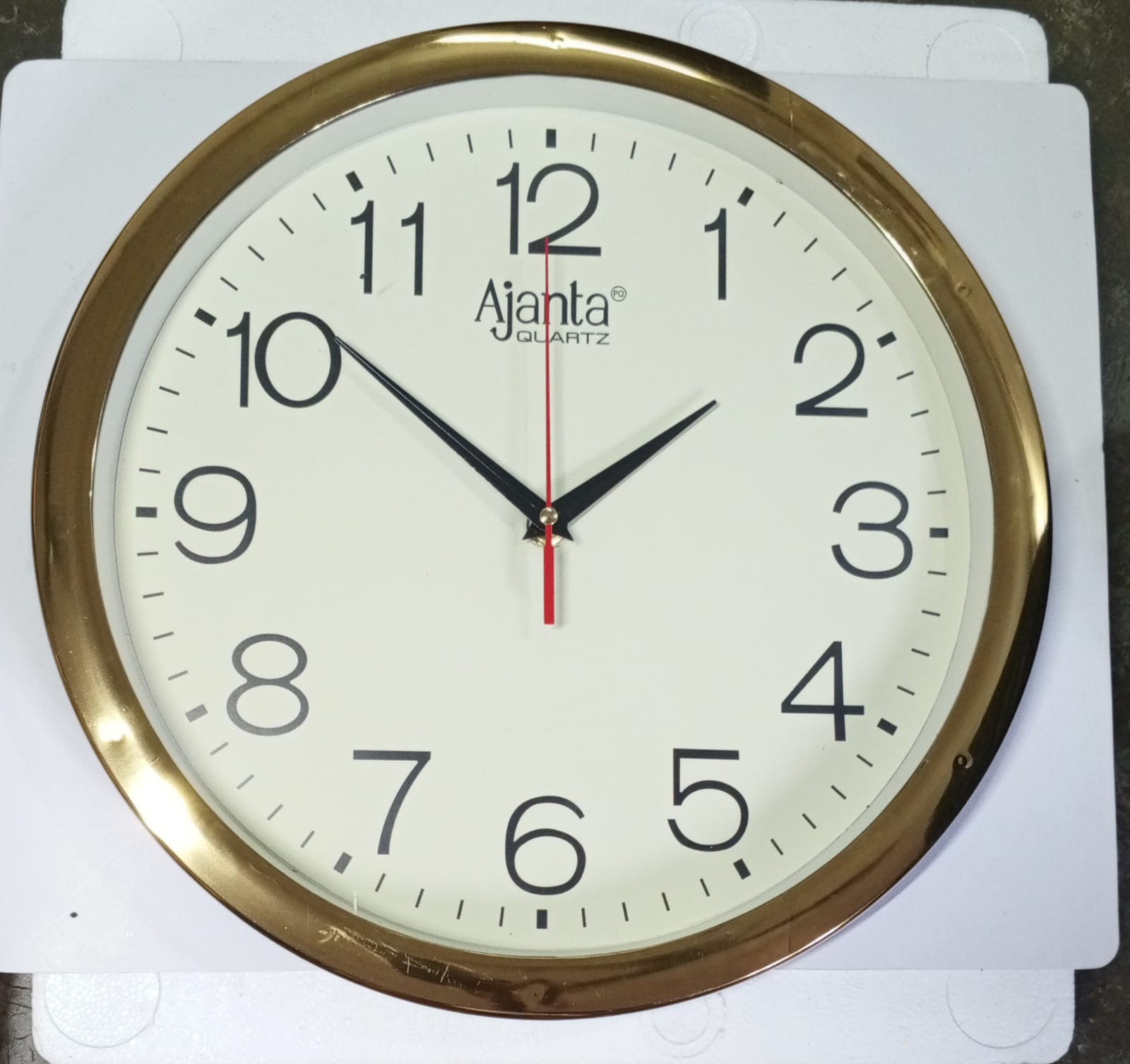 13 inch golden wall clock